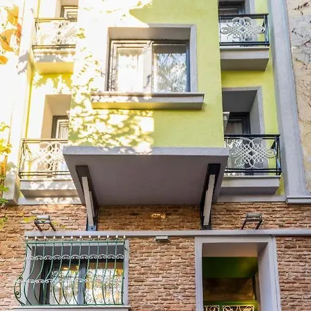 Bakrac 26 アパート